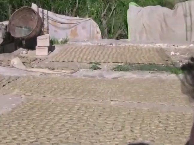 世界上最湿的泥巴,爬泥潭什么感觉