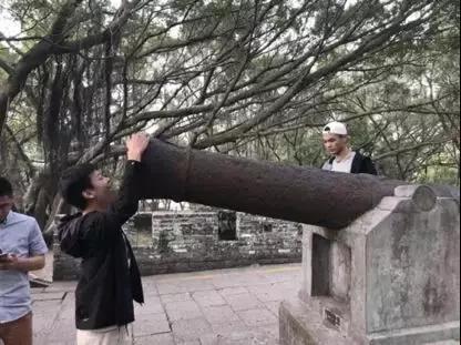 中国最牛的神秘学校是（北京最牛的中学）