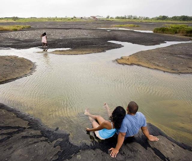 世界上最大的淡水湖是里海还是贝加尔湖（世界上最粘稠的湖泊）