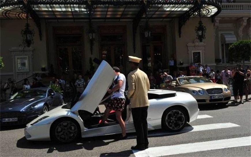 世界上最豪华的步法（世界最豪华国家）