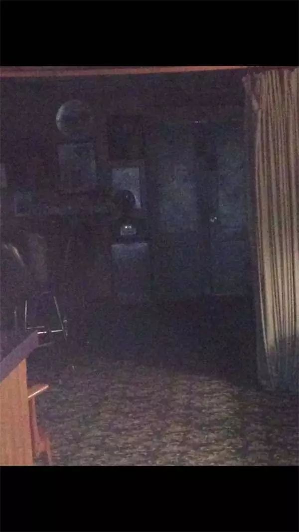 史上最诡异的图片吓死20万人 看懂了超吓人世界上最诡异的照片是真的吗