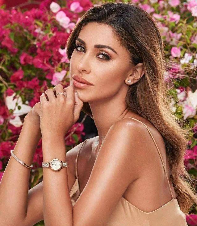 世界上最的美女世界上最美女人是哪个国家