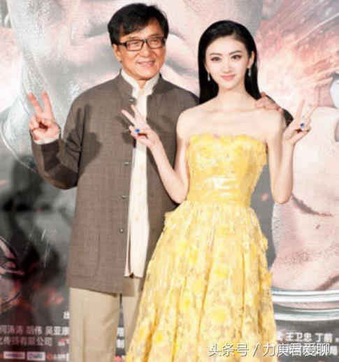 以照片写作文420字(世界上最美的景色照片)