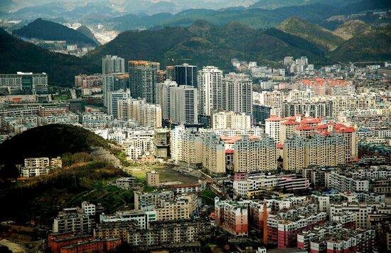 有哪些让你感到气势恢宏庄严的宫殿？世界上最恢宏的皇宫是