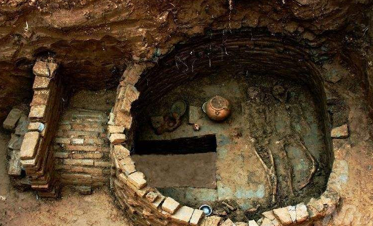 世界上最萌古墓世界上最大的墓是什么