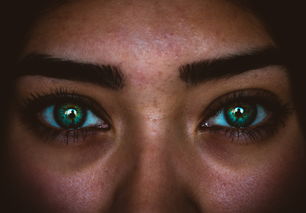 世界上最漂亮痣在哪，世界上最漂亮的是谁?漂亮的人是谁?