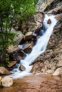 世界上最长的瀑布古诗,世界最长的瀑布前十