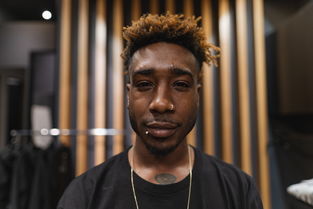 中国最帅警察吴彦祖，中国最帅的男人吴彦祖