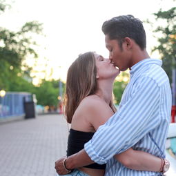 世界上最漂亮的情侣照片，世界上最美的情侣头像图片